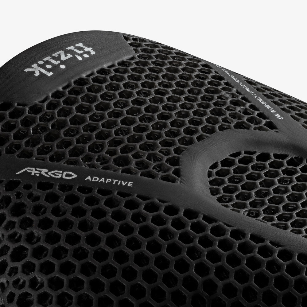Fizik Vento Argo R3 Adaptive 3D-Printed Short-Nose Saddle-Black