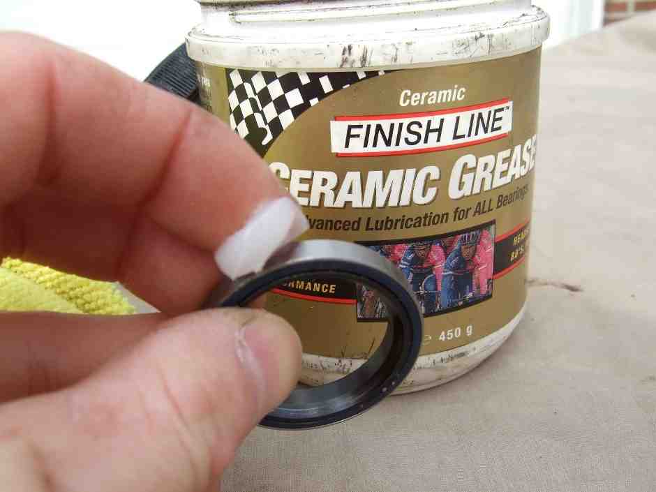 Finishline Ceramic Grease