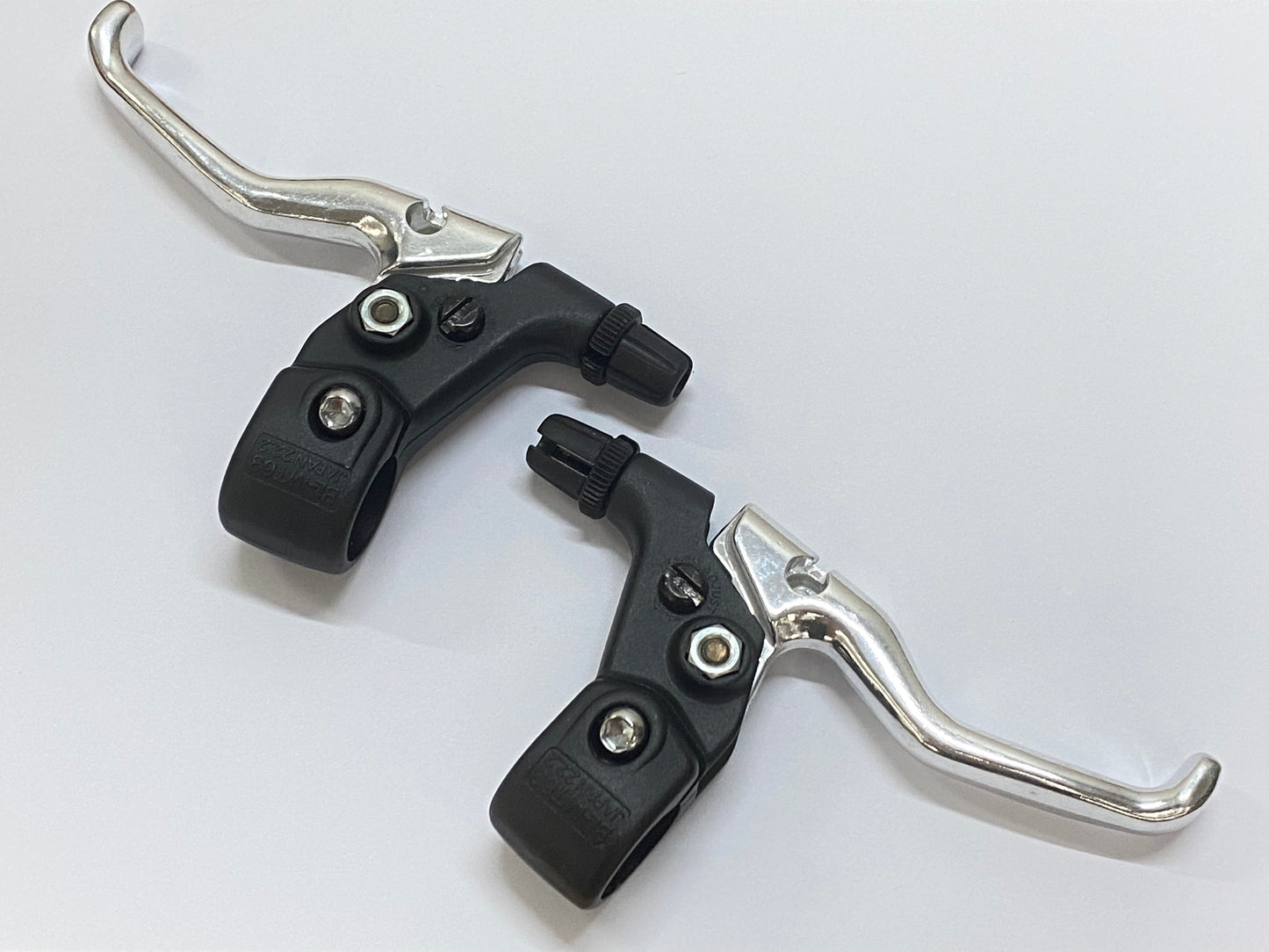 SHIMANO V BRAKE LEVER SET-BL-MT63